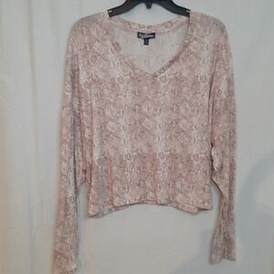 Freshman Pink Animal Print Crop Top Women's Medium Long Sleeve